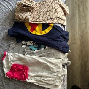 Mixed Clothing Bundle with Leopard Print and Graphic Tees